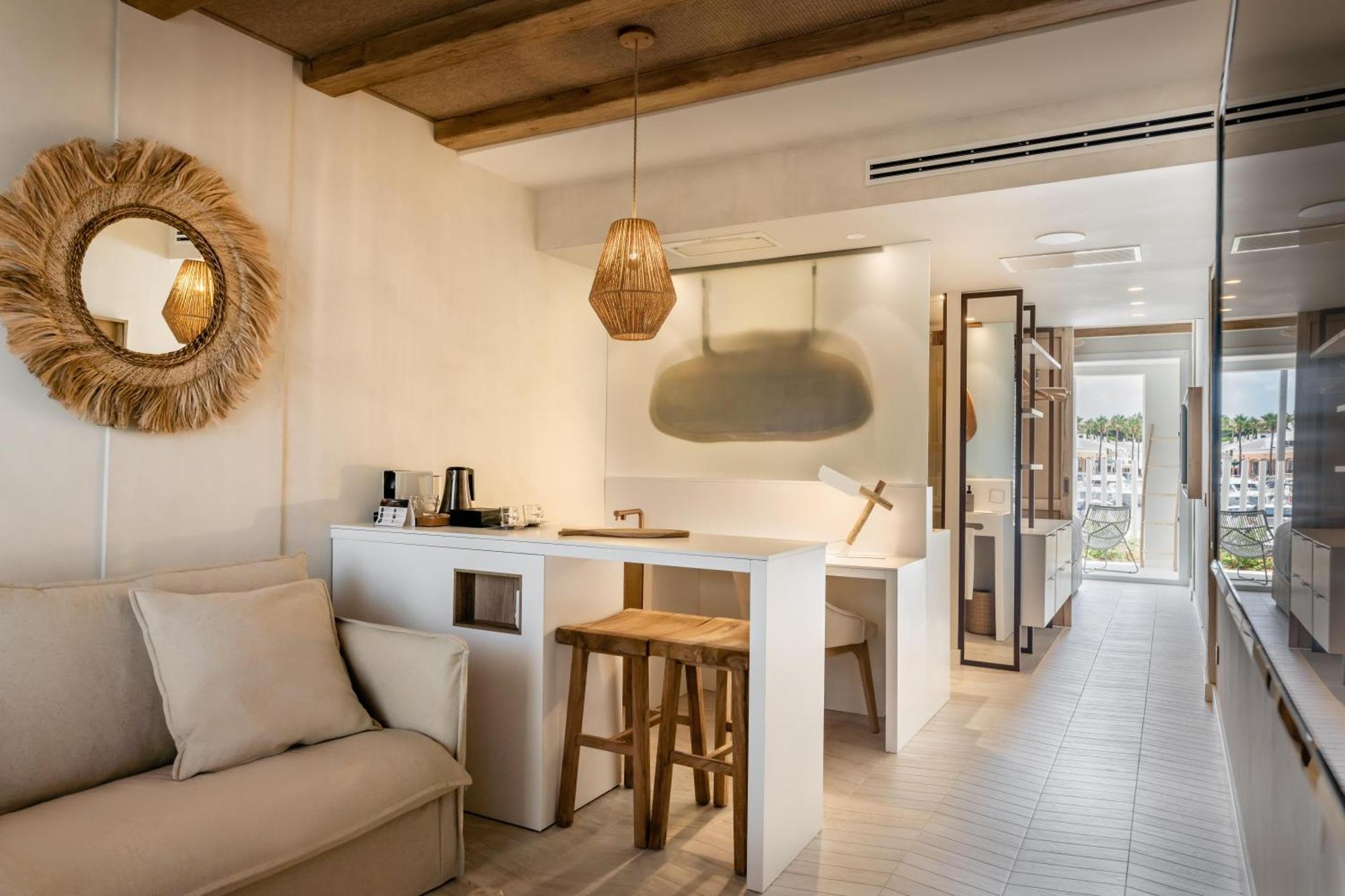 קאלאן בוש Lago Resort Menorca - Suites Del Lago Adults Only מראה חיצוני תמונה