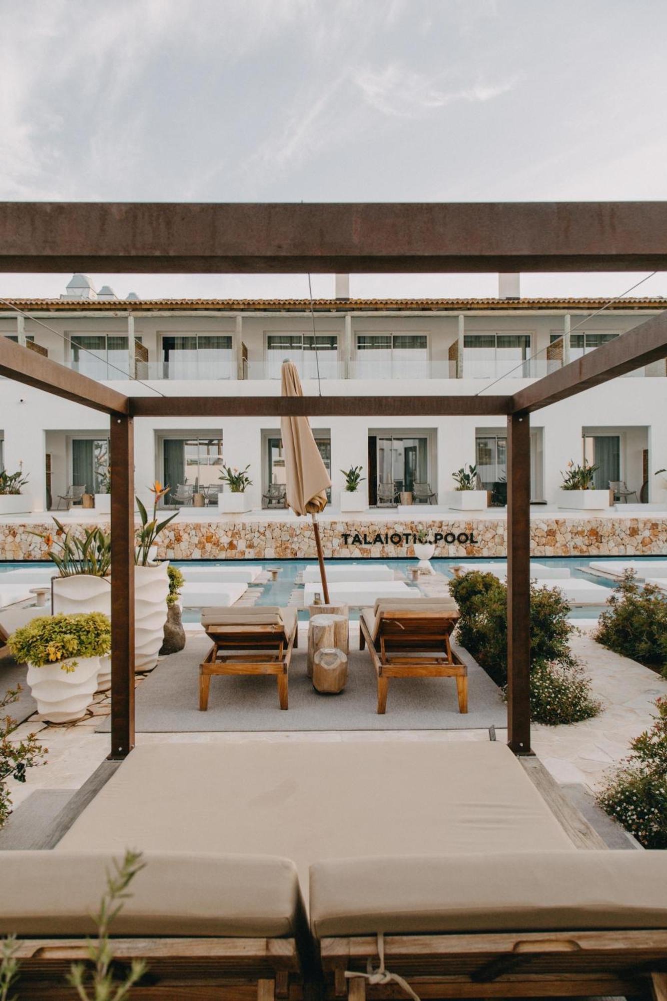 קאלאן בוש Lago Resort Menorca - Suites Del Lago Adults Only מראה חיצוני תמונה